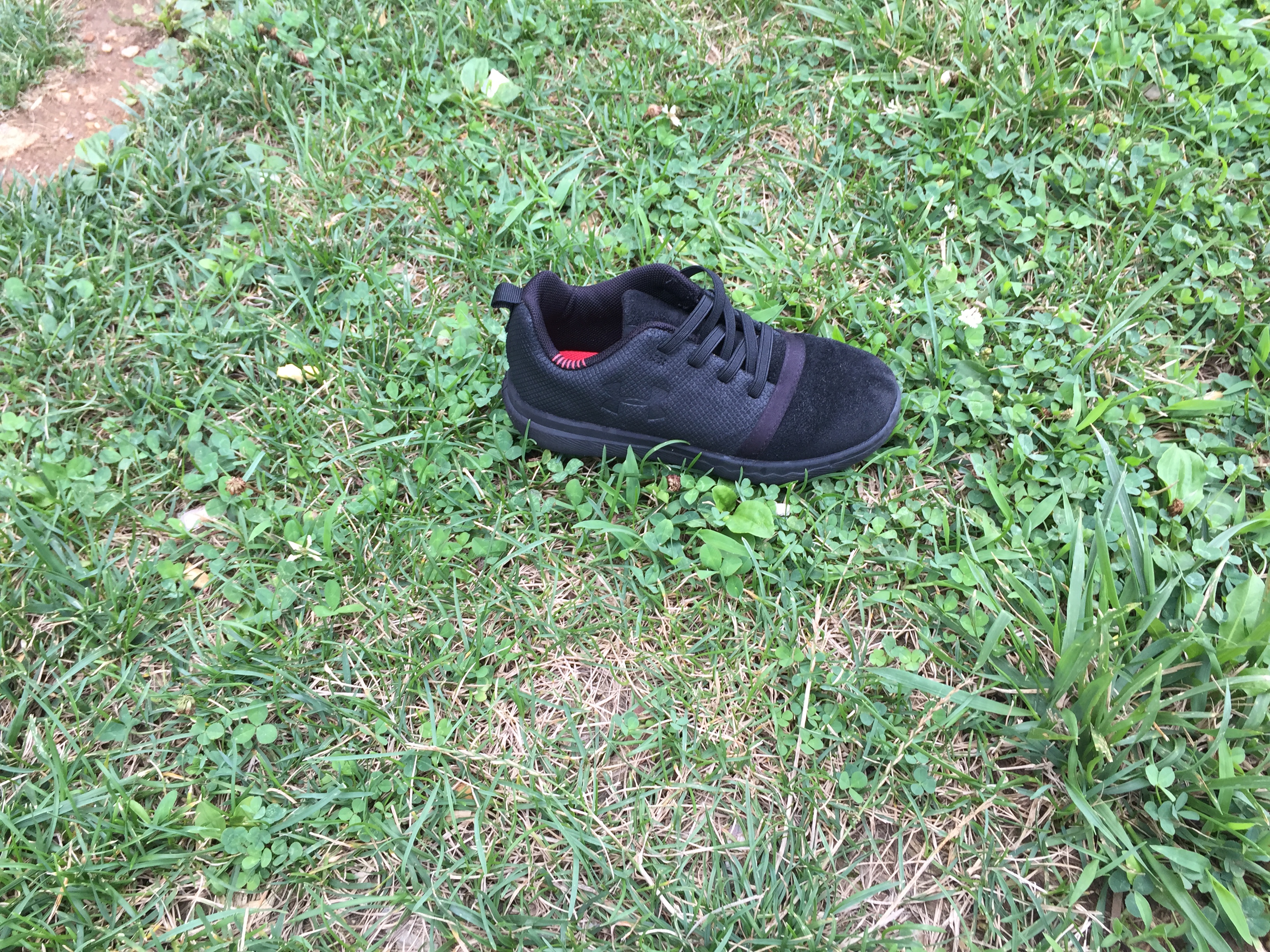 Discarded shoes